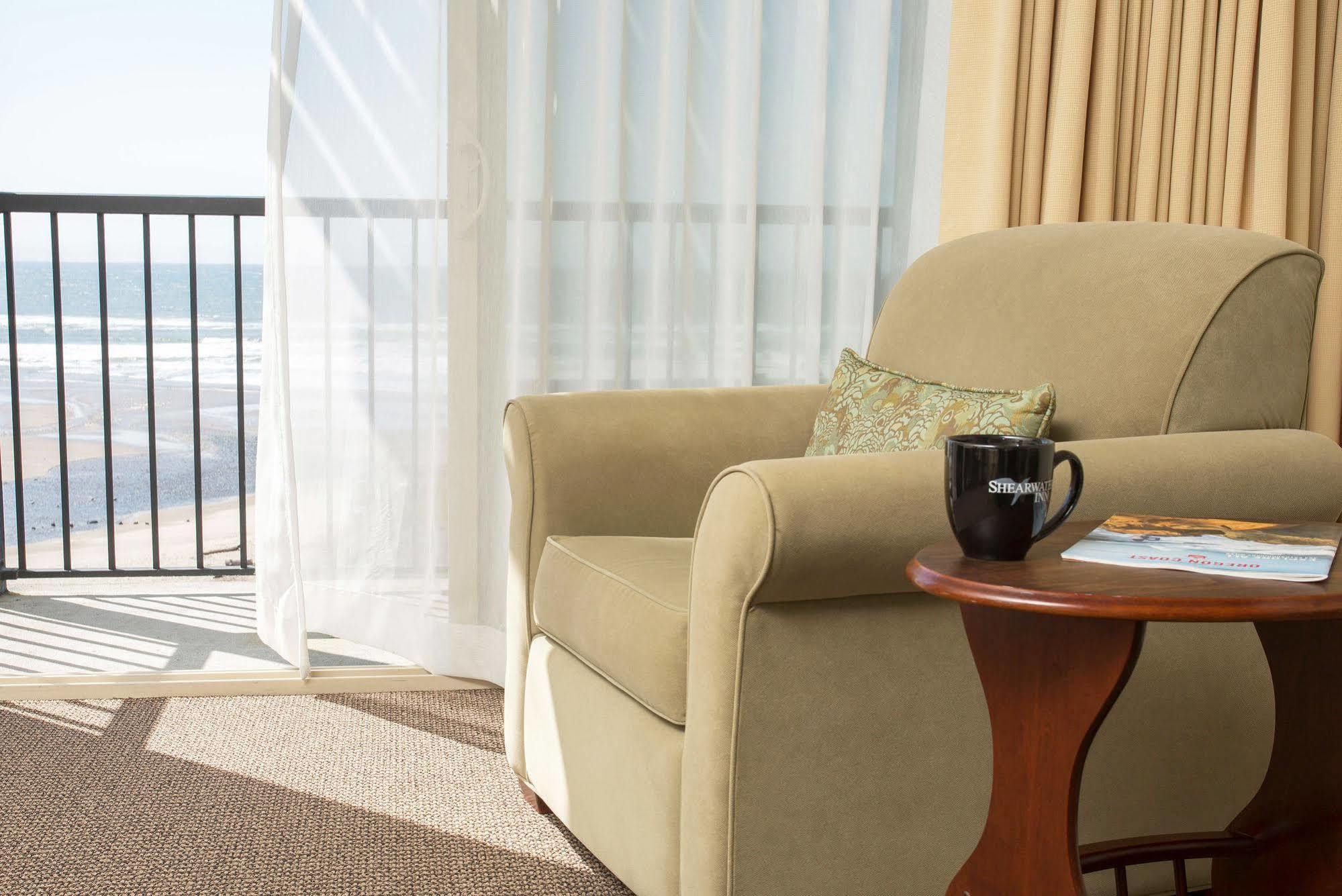 Shearwater Inn Lincoln City Bagian luar foto