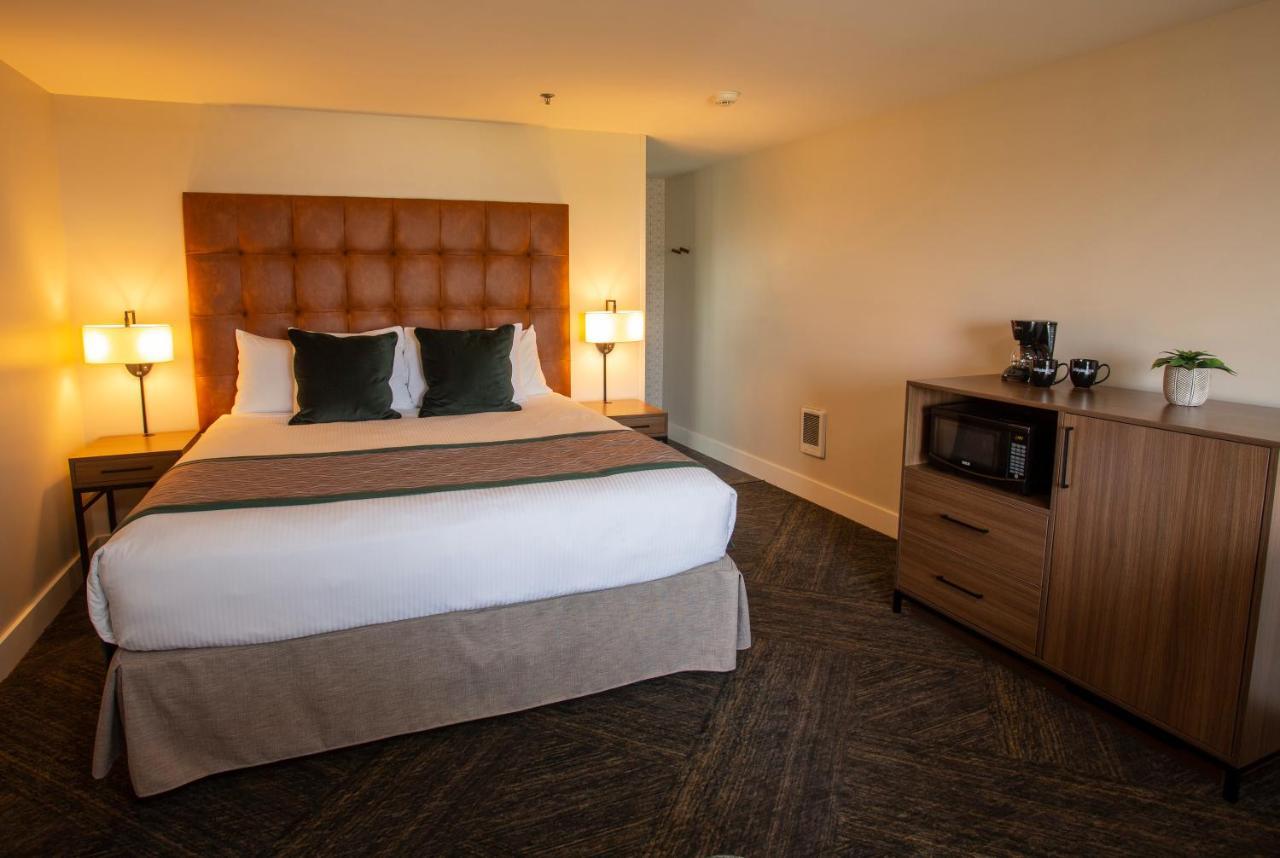 Shearwater Inn Lincoln City Bagian luar foto